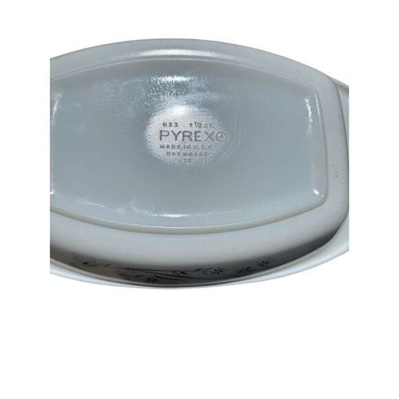 Vintage Pryex gold scroll Pyrex Golden honeysuckle 1.5 Qt baking dish 033 made i - Picture 6 of 12